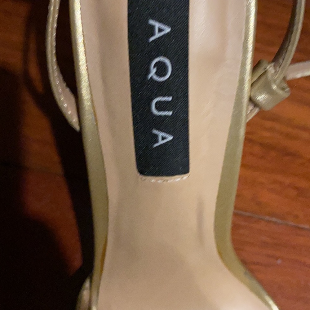 Sandals - Picture 5 of 6